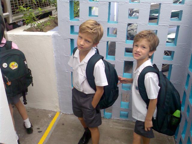 Hidde en Thijs op de 1e dag Bradbury. Hidde heeft er zin an.